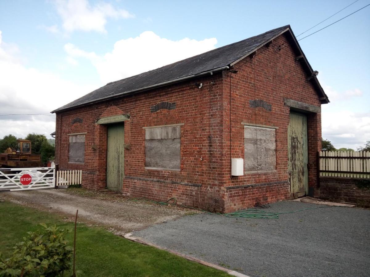 The Booking Office, Stoke Edith Station Hereford Kültér fotó